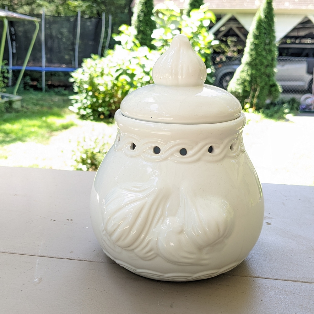 Chic White Ceramic Jar with Ornate Lid